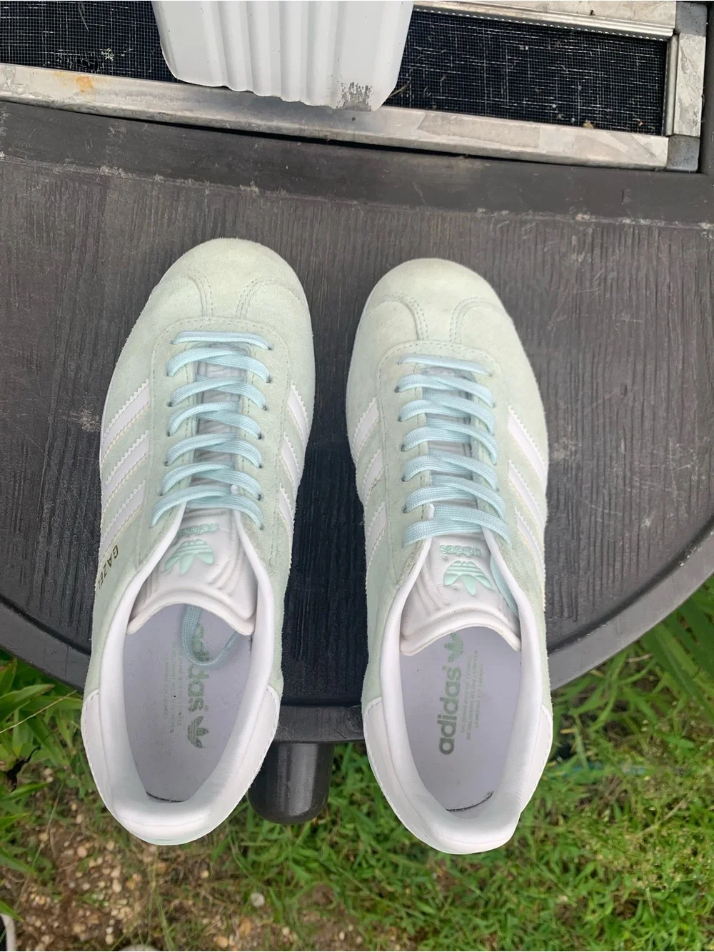 adidas low top
